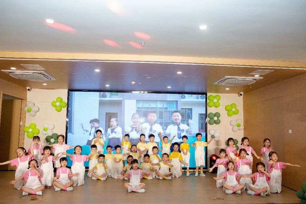 https://gyyey.wxlxjy.com/contents/sitefiles2039/10199337/images/52340222.jpeg