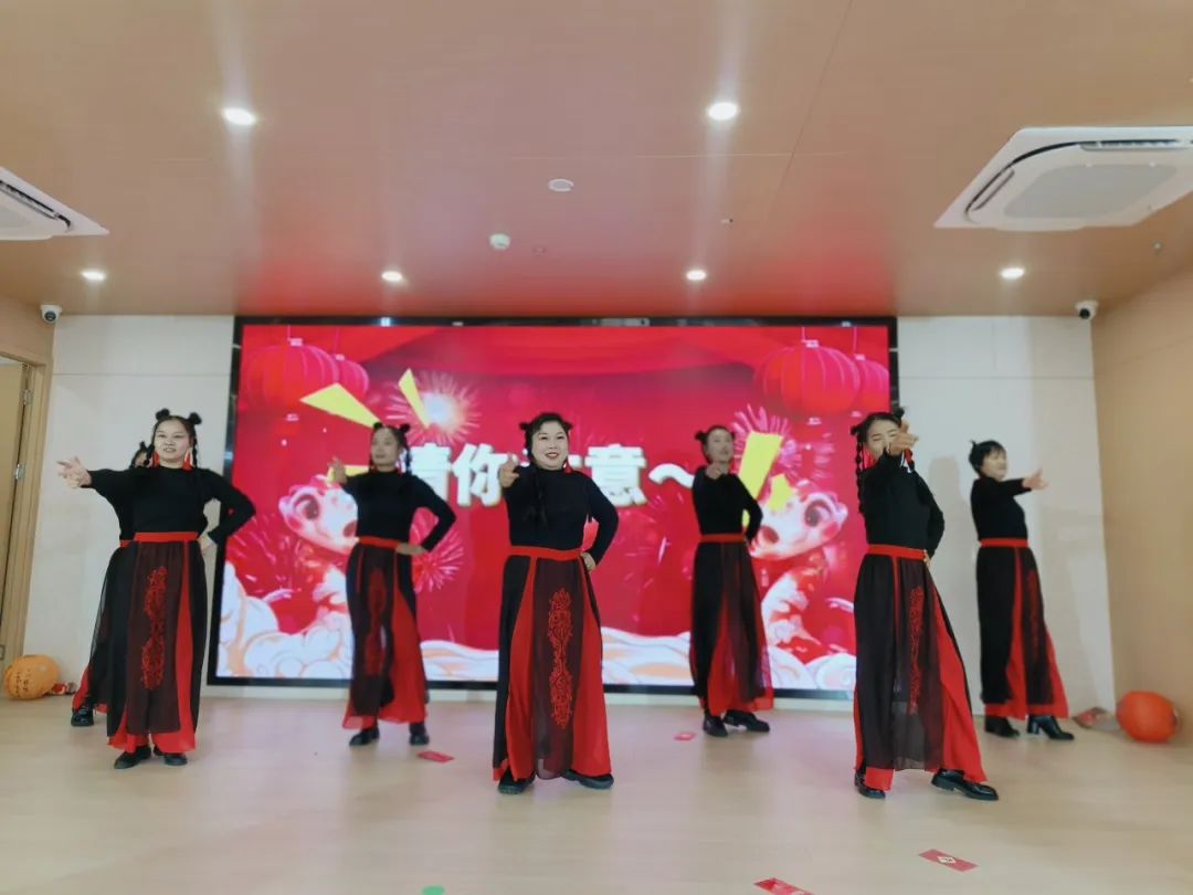 https://gyyey.wxlxjy.com/contents/sitefiles2039/10199337/images/55227881.jpeg